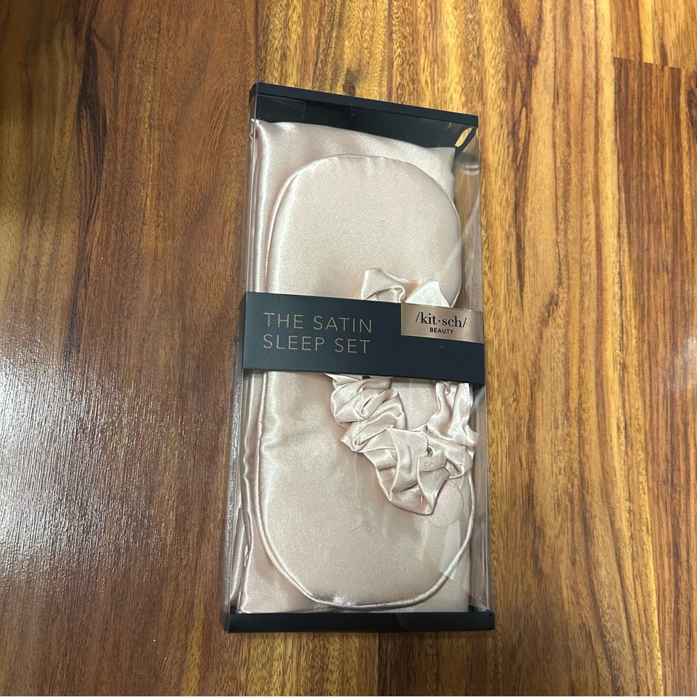 NWT Kitsch Satin Sleep Set in Blush